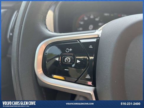 Used 2022 Volvo XC90 T6 Inscription w/ Advanced Package image 31