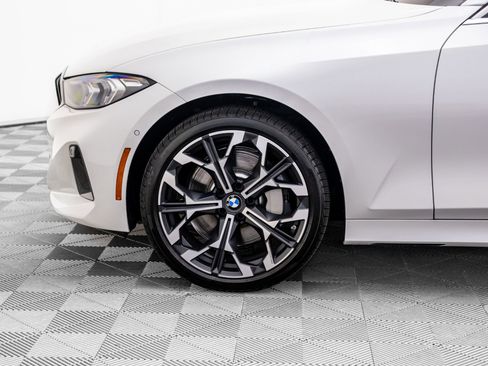 New 2026 BMW 330i xDrive Sedan w/ Premium Package image 37