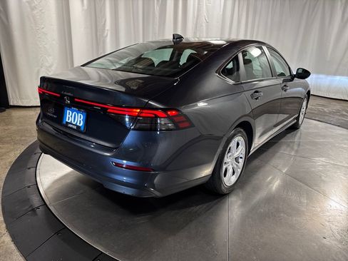 Used 2025 Honda Accord LX image 8