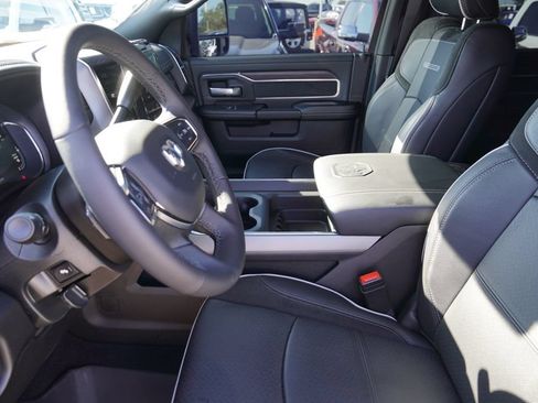 New 2026 RAM 3500 Laramie AWD/4WD image 19