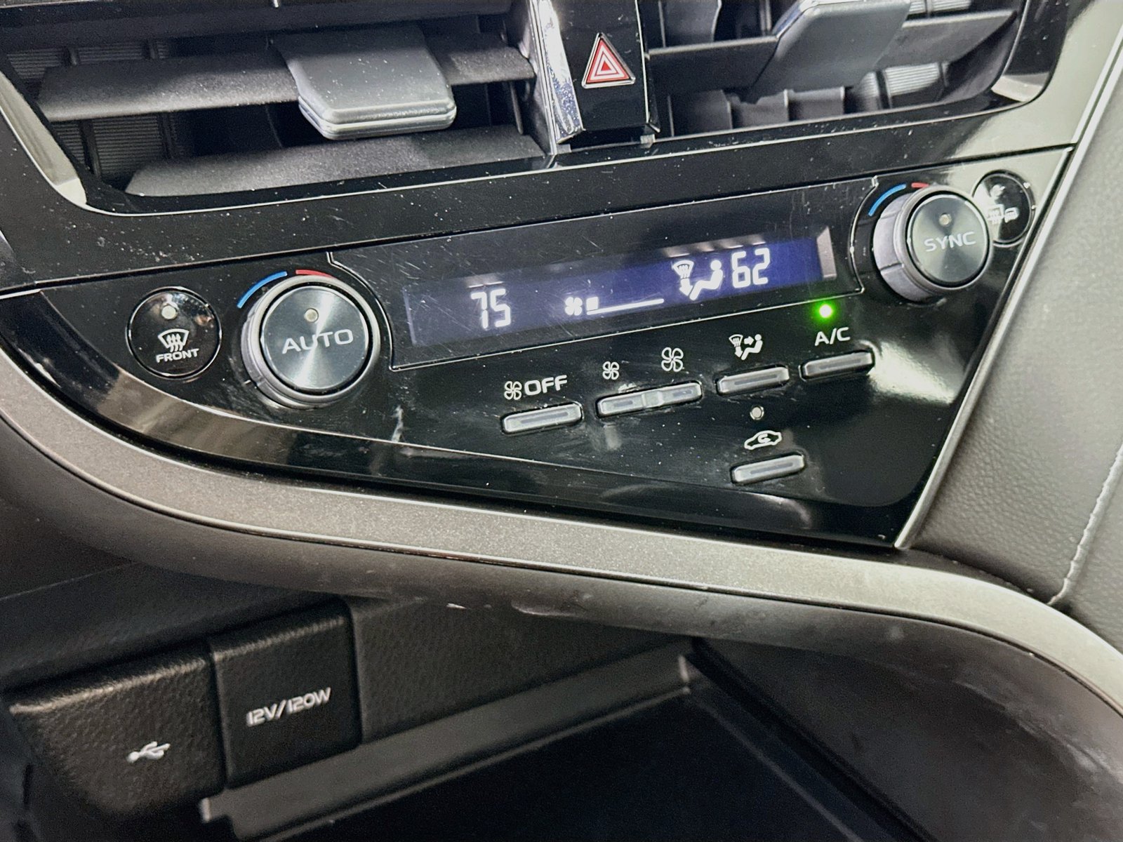 Certified 2023 Toyota Camry SE w/ Cold Weather Package FWD image 16