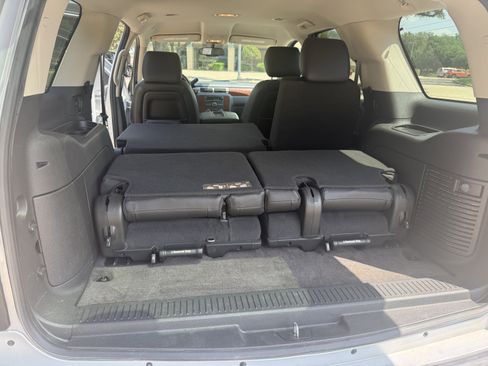 Used 2013 Chevrolet Tahoe LT w/ Texas Edition RWD image 12