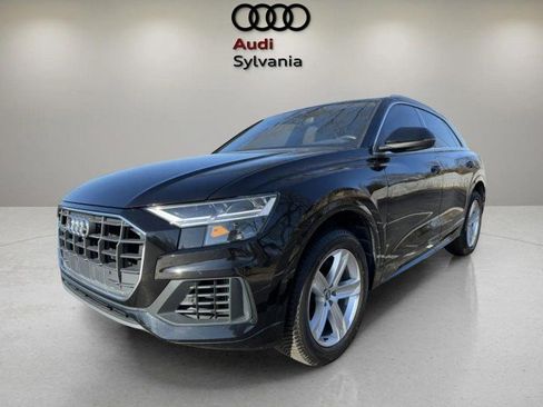 Used 2019 Audi Q8 Premium w/ Convenience Package image 3