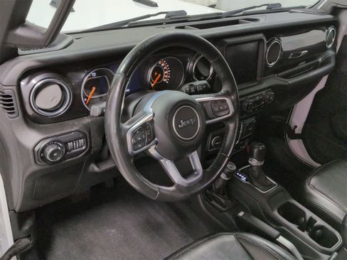 Certified 2020 Jeep Wrangler Unlimited Sahara image 10