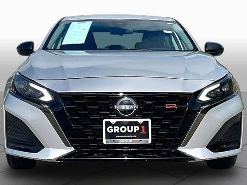 Certified 2023 Nissan Altima 2.5 SR FWD image 4