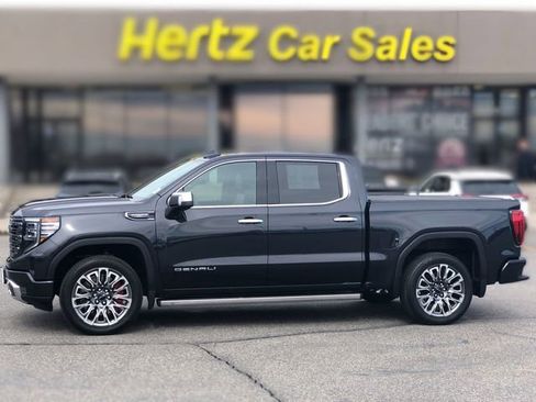 Used 2024 GMC Sierra 1500 Denali Ultimate image 1