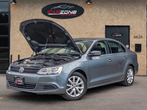 Used 2014 Volkswagen Jetta SE FWD image 12