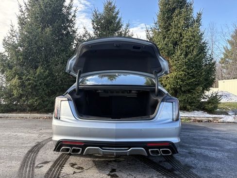 Used 2024 Cadillac CT5 V w/ Super Cruise 2 Package image 5