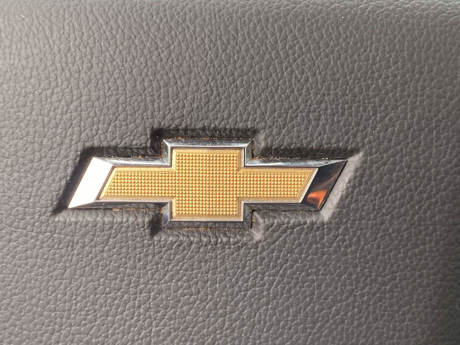 Used 2017 Chevrolet Silverado 1500 LTZ Z71 w/ LTZ Plus Package AWD/4WD image 27
