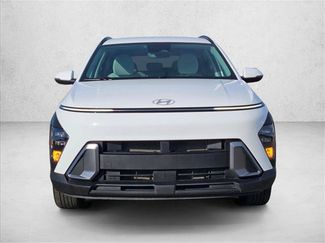 Used 2025 Hyundai Kona SEL video 2