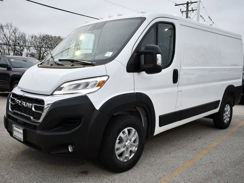 New 2026 RAM ProMaster 1500 w/ Quick Order Package 22G SLT image 3