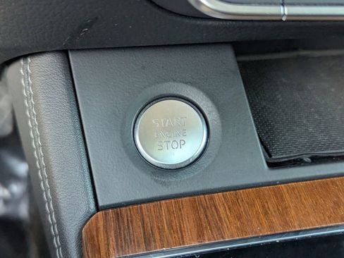 Used 2022 Audi Q5 2.0T Premium Plus AWD/4WD image 24
