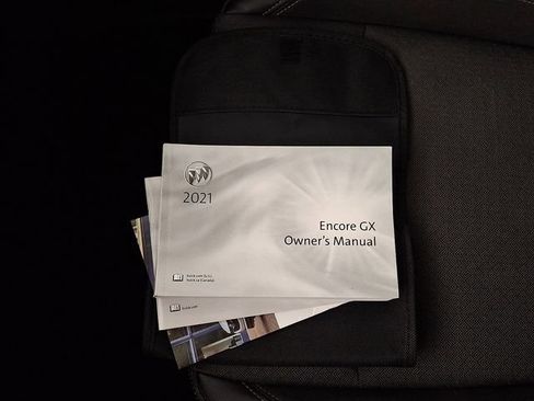 Used 2021 Buick Encore GX Select w/ Sport Touring Package image 25