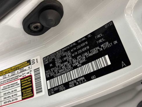 Certified 2022 Toyota Highlander XLE image 11