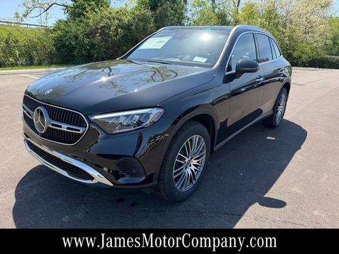 New 2026 Mercedes-Benz GLC 300 4MATIC image 2