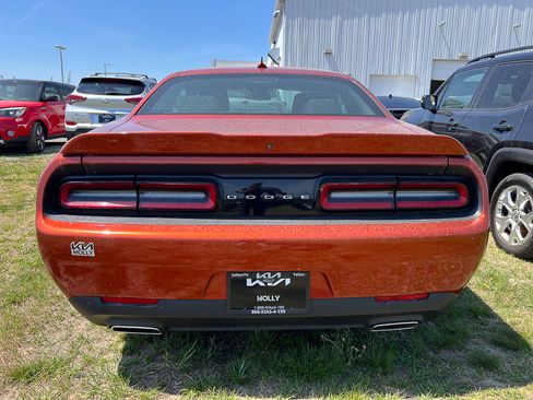 Used 2022 Dodge Challenger SXT w/ Cold Weather Group RWD image 4