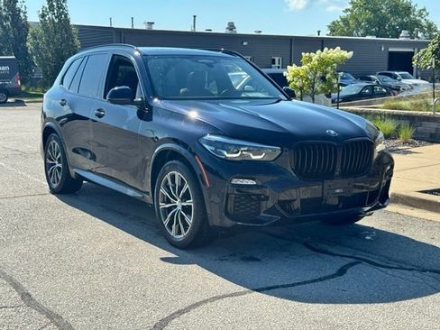 Used 2021 BMW X5 xDrive40i w/ M Sport Package AWD/4WD image 1
