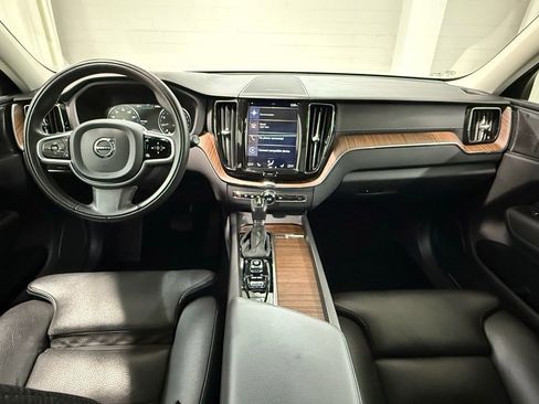 Used 2020 Volvo XC60 T6 Inscription w/ Protection Package Premier image 7