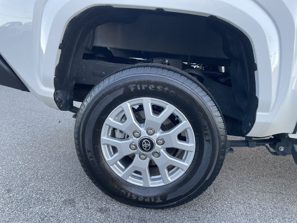 Certified 2025 Toyota Tacoma SR AWD/4WD image 12