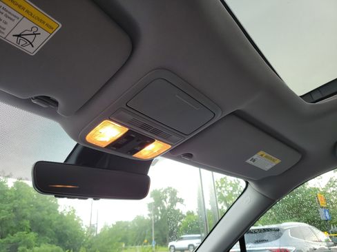 Used 2021 Honda Pilot Special Edition image 30