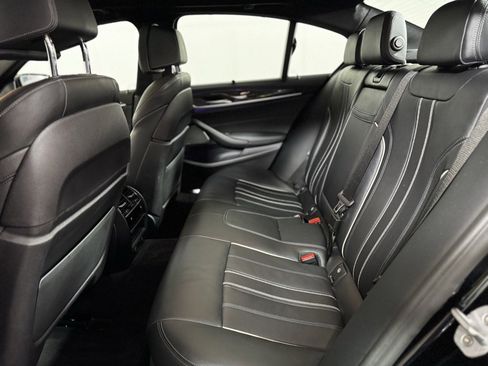 Used 2019 BMW 540i xDrive w/ Executive Package image 22