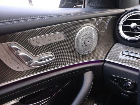 Used 2019 Mercedes-Benz E 63 AMG S image 22