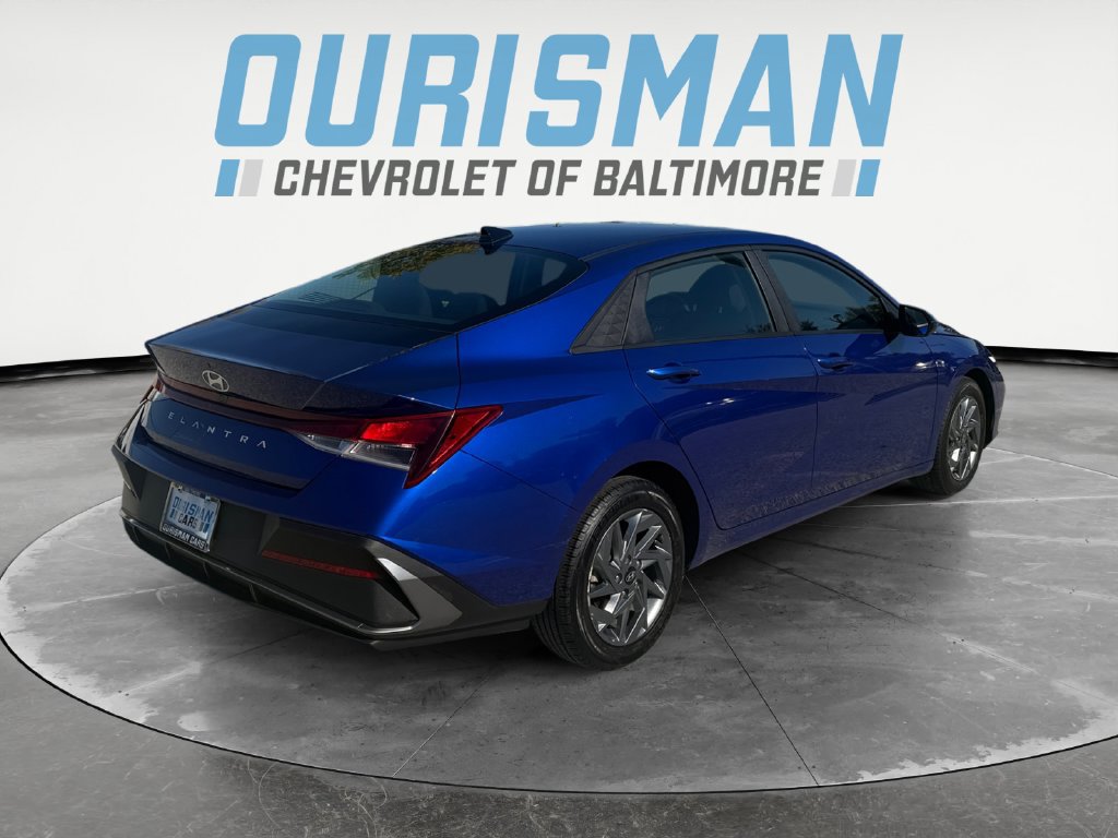 Used 2024 Hyundai Elantra SEL FWD image 6