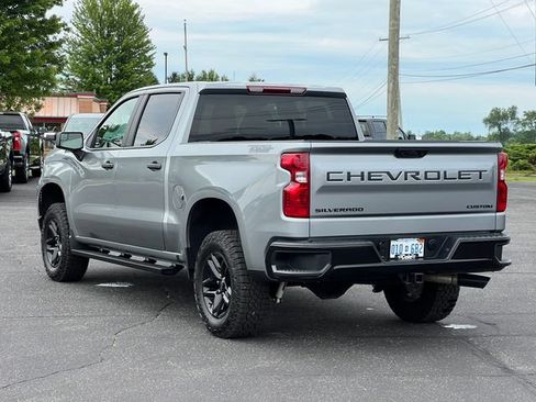 Used 2026 Chevrolet Silverado 1500 Custom Trail Boss w/ Dark Appearance Package AWD/4WD image 17