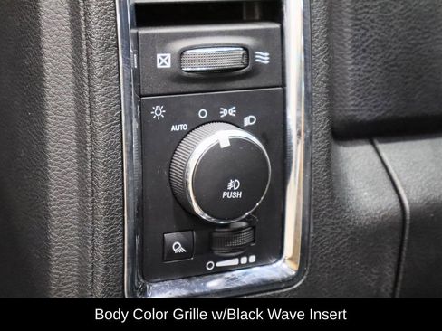 Used 2017 RAM 2500 Laramie w/ Sport Appearance Group image 20