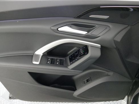 New 2025 Audi Q5 Premium Plus image 10