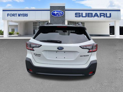 Certified 2025 Subaru Outback Onyx Edition AWD/4WD image 5