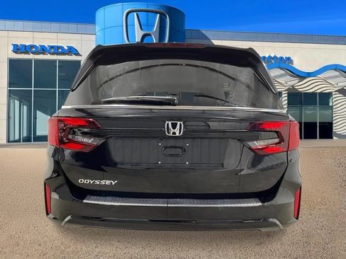 New 2026 Honda Odyssey EX-L image 4