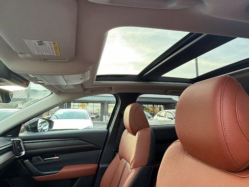 Certified 2025 MAZDA CX-50 2.5 Turbo w/ Premium Plus Pkg image 16