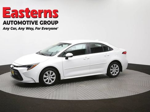 Used 2024 Toyota Corolla LE FWD image 56