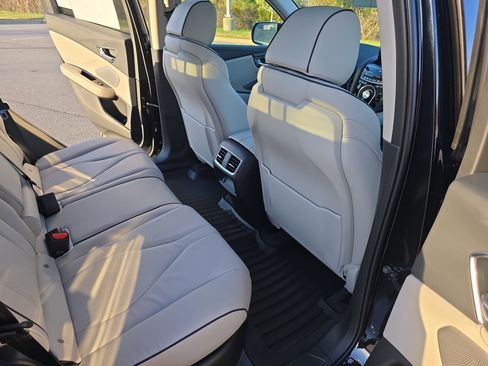 New 2026 Acura RDX SH-AWD w/ Advance Package image 11