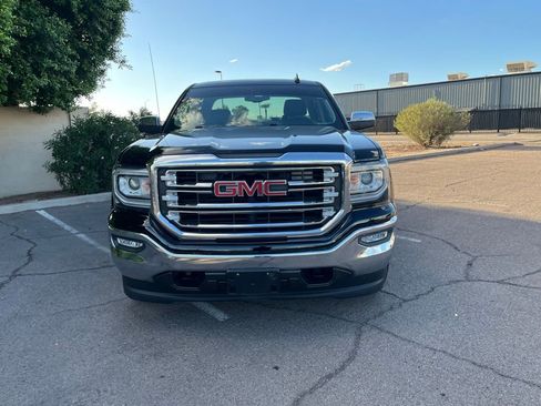 Used 2018 GMC Sierra 1500 SLT w/ SLT Premium Package image 3