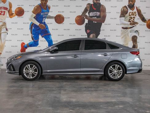 Used 2019 Hyundai Sonata SEL image 16