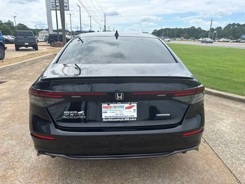 Used 2024 Honda Accord Sport image 7