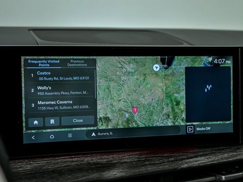 Used 2024 Hyundai Santa Fe Limited image 30