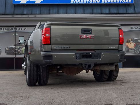 Used 2018 GMC Sierra 3500 Denali w/ Duramax Plus Package image 4