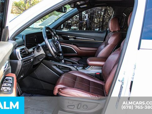 Used 2024 Kia Telluride SX image 17
