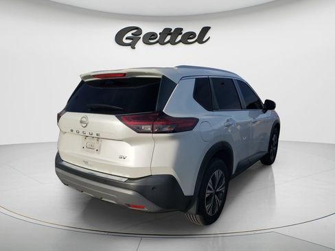 Used 2022 Nissan Rogue SV w/ SV Premium Package FWD image 9