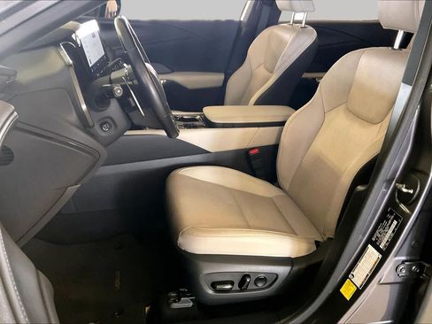Used 2024 Lexus RX 350 Premium Plus w/ Accessory Package (Z1) FWD image 7
