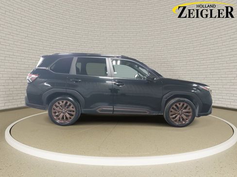 Used 2025 Subaru Forester Sport w/ Popular Package #1 AWD/4WD image 4