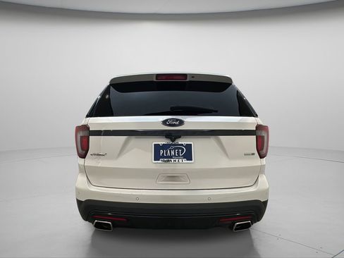 Used 2016 Ford Explorer Sport AWD/4WD image 5