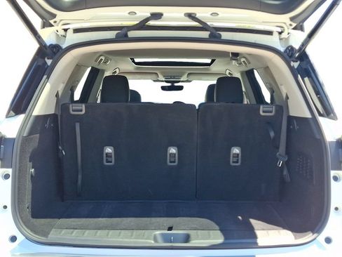 Used 2024 Nissan Pathfinder SL w/ SL Premium Package AWD/4WD image 28