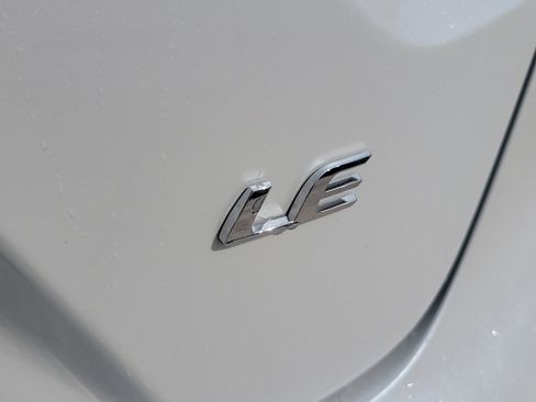 Used 2026 Toyota Corolla LE FWD image 9