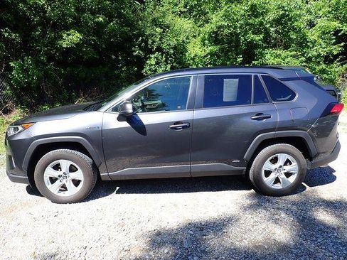Certified 2019 Toyota RAV4 XLE w/ Convenience Package AWD/4WD image 6