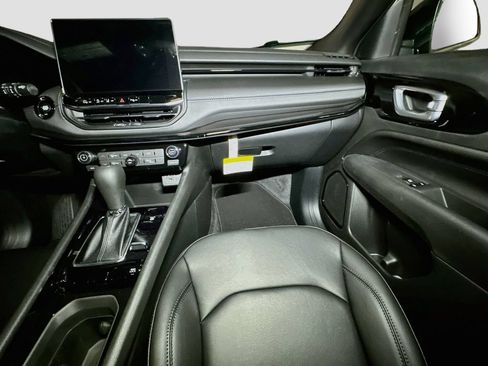 New 2026 Jeep Compass Limited AWD/4WD image 27