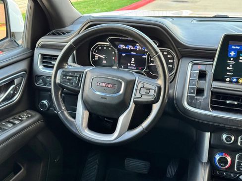 Used 2021 GMC Yukon XL SLT RWD image 28